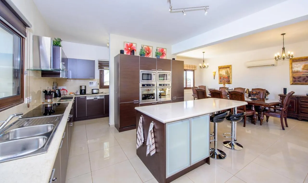 Amani Villa Протарас Кипр