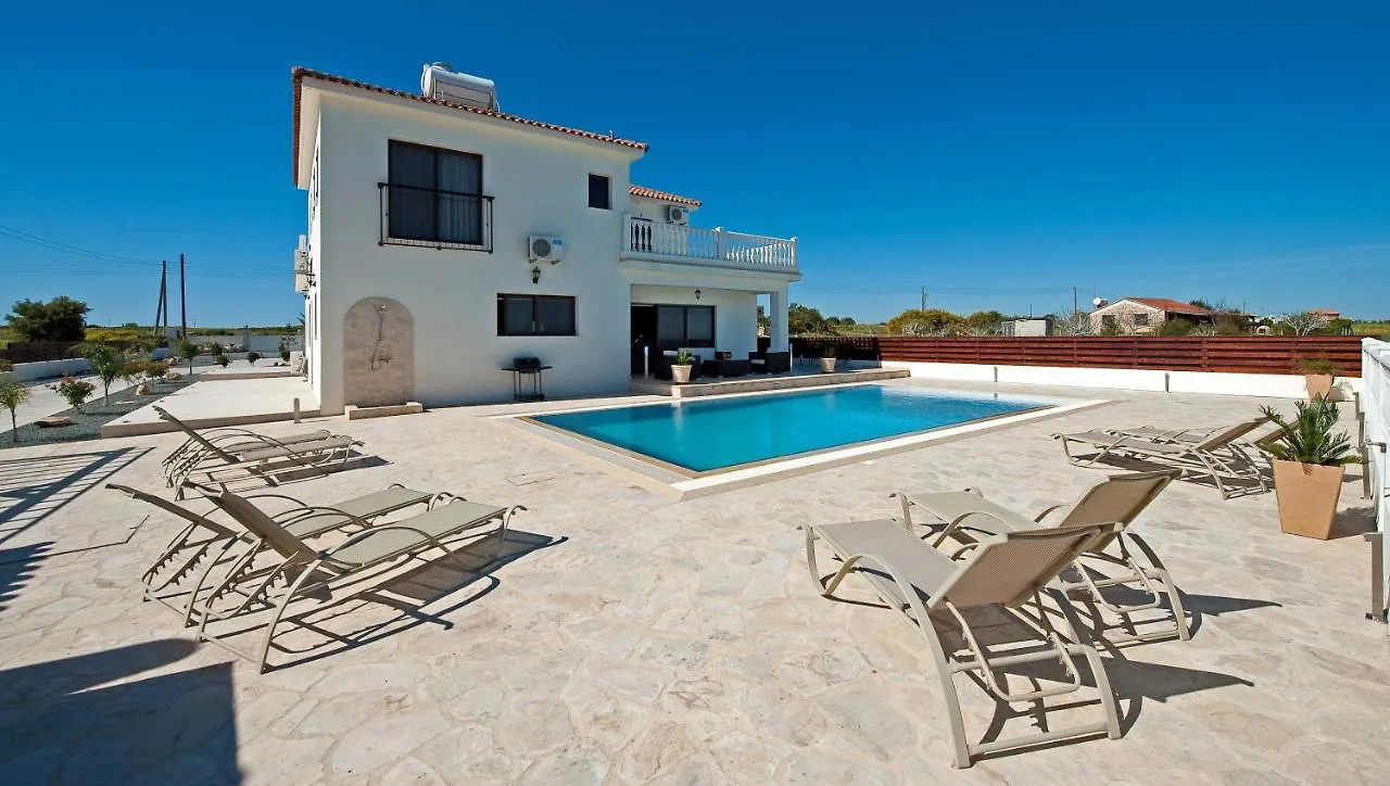 Amani Villa Protaras 0*,