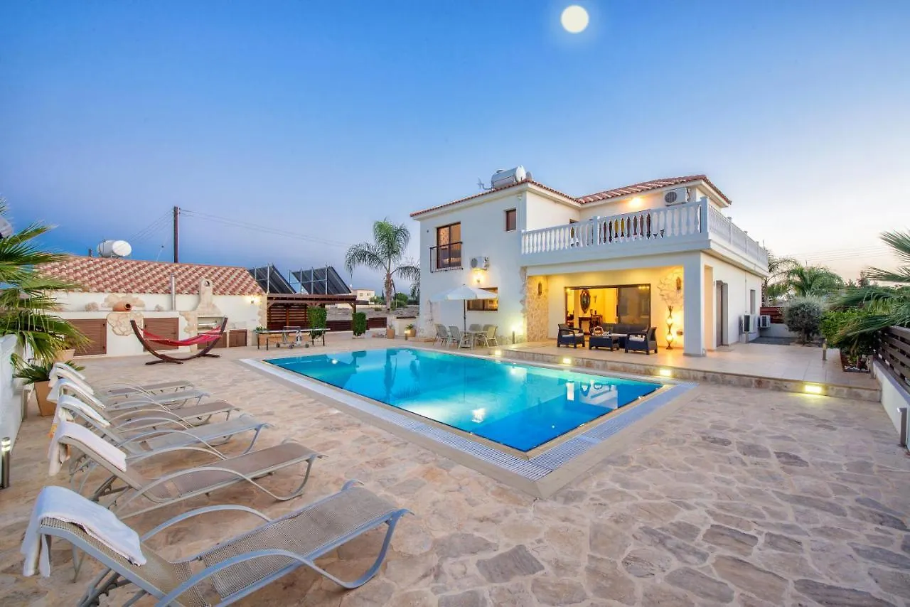 Amani Villa Protaras Cipro